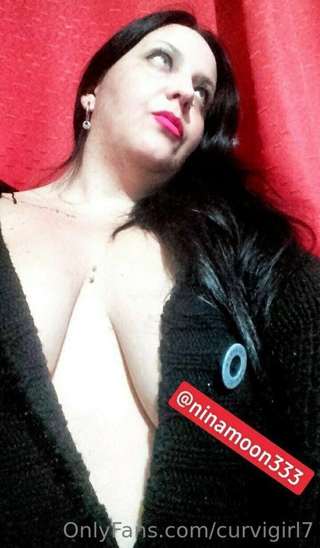 curvigirl7 ポルノスター パーフェクト 写真
