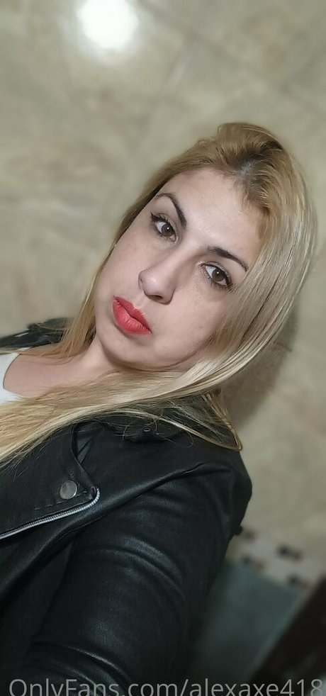 alexaxe418 セクシーモデル 写真