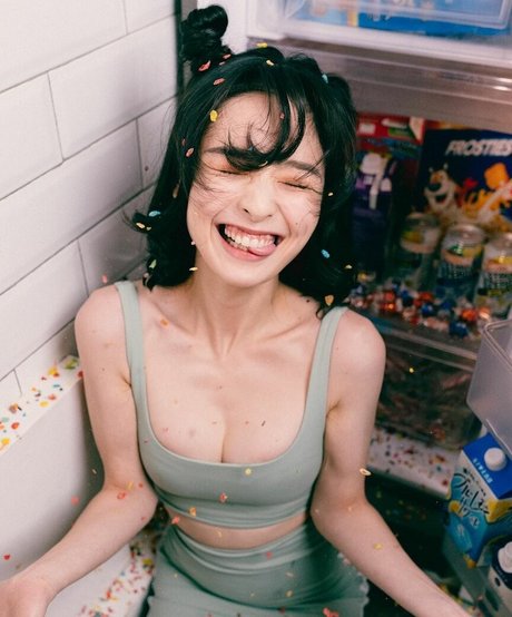 Nayoung Kim ポルノスター xxx 画像