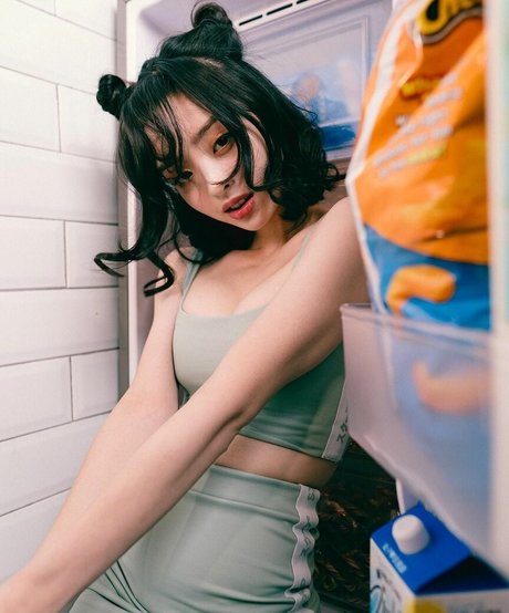 Nayoung Kim ポルノスター セックス 写真