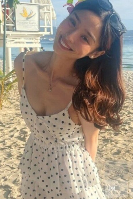 Nayoung Kim エロティックなモデル 写真