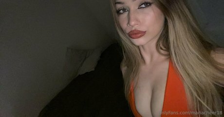 mariacheer18 アダルトモデル 画像