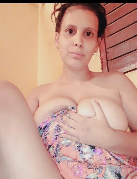 ladama22 ヌードのポルノスター 画像