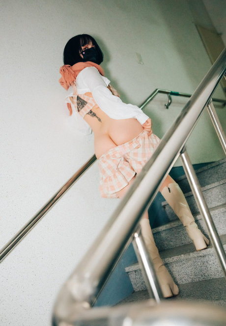 Son Ye Eun 女優 画像