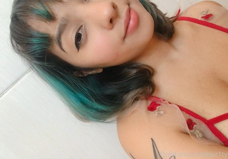 soy0yo ポルノモデル 写真