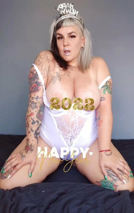 dadabitch 最高の女優 写真