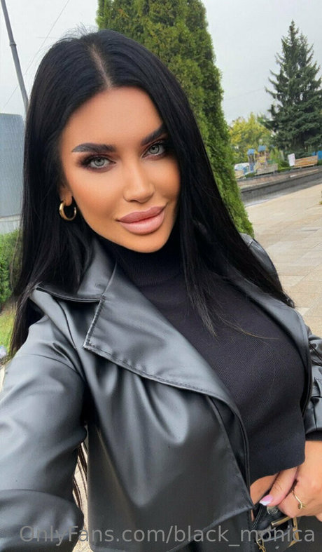black monica 無料のスター 写真