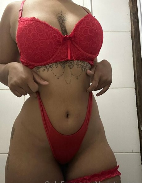Luna Ortiz ポルノスター 高品質 写真