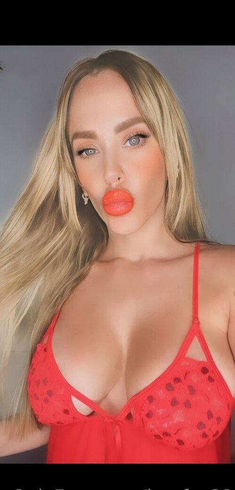 larafox22 ポルノスター セクシー 写真