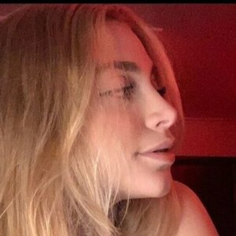 Stef Mwndstef かわいいモデル アーカイブ