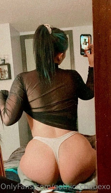 gothicccbabexo ポルノスター 写真