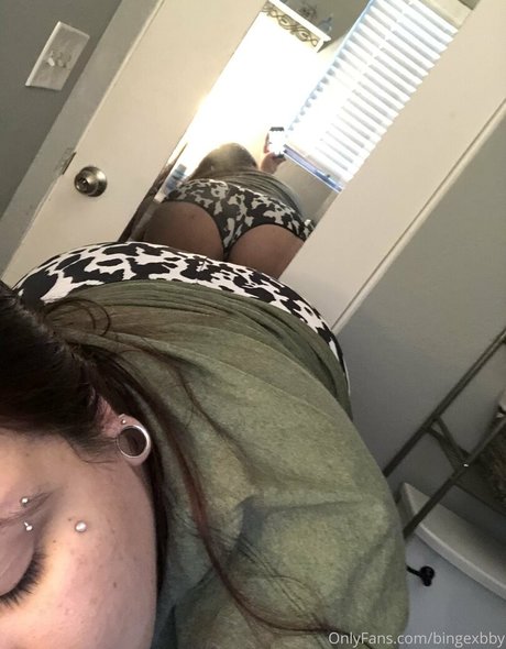 bingexbby 美しいモデル 写真