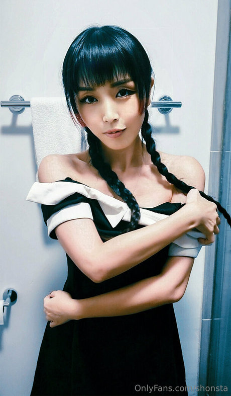 shonsta スター xxx 写真