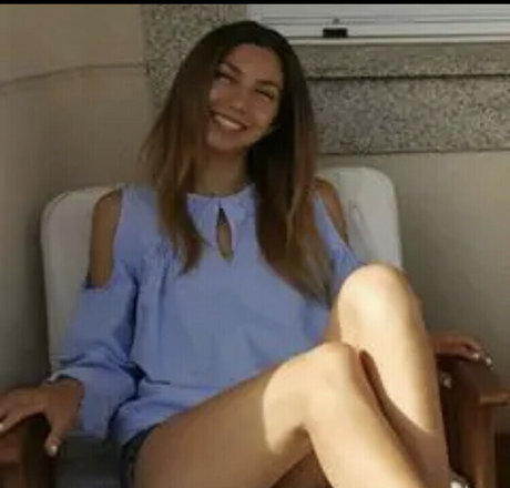 yasmineesob 素敵な女優 写真