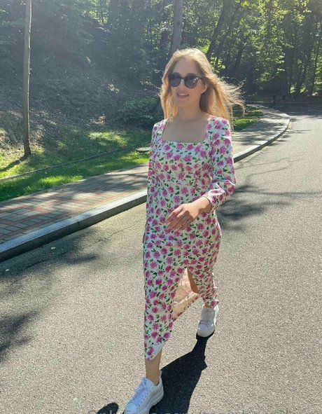 alexa sunny 独占ポルノスター 写真