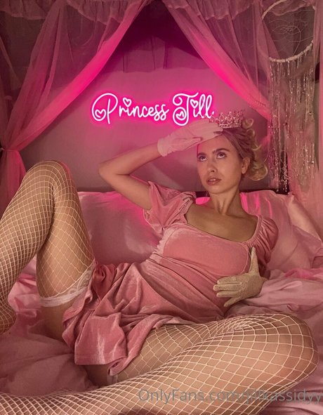 jillkassidyy ポルノスター アーカイブ