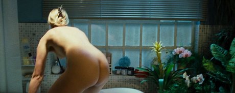 Amy Smart ポルノスター アート 画像