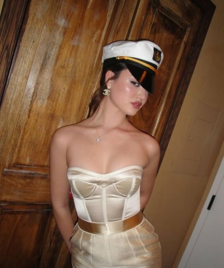 Bella Podaras 素敵なポルノスター 写真