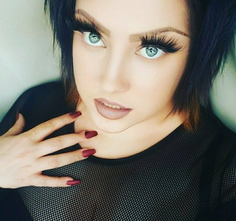 frauleinvivicalee セックスポルノスター 写真