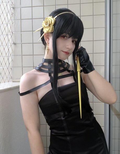 Lunarun エロティックなスター 写真