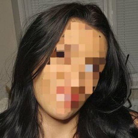 Qoslucybnwo ヌードのポルノスター 写真