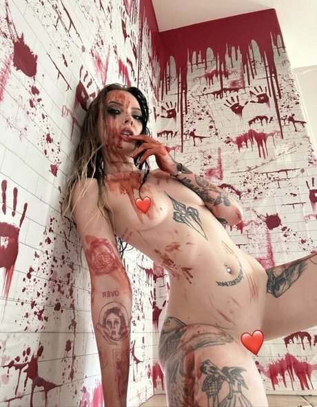 yourintrusivethot ポルノ女優 写真