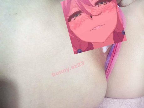 Melry Espinela ヌードのポルノスター 写真