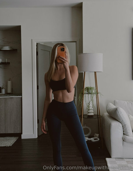 movewithmeredith 無料スター 写真