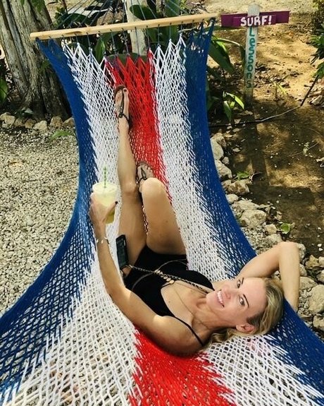 Suzy Favor Hamilton ポルノスター セクシー 画像