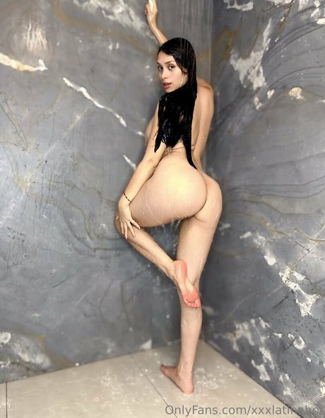 xxxlatinahot ポルノスター 写真