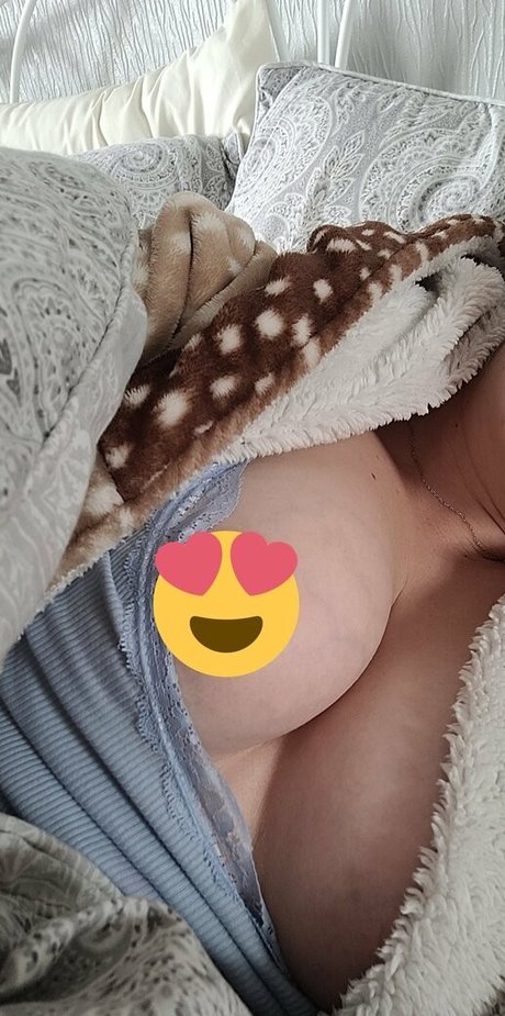 FlirtyDaniellaX エロティックなスター 写真