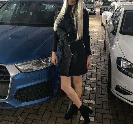 Faylee Oxenham ポルノスター トップ 写真