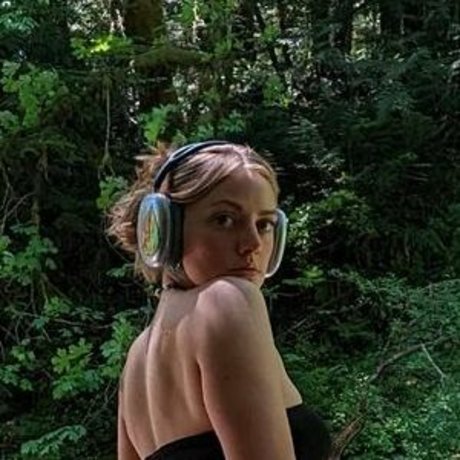 Sabrina Bloedorn アートスター 画像