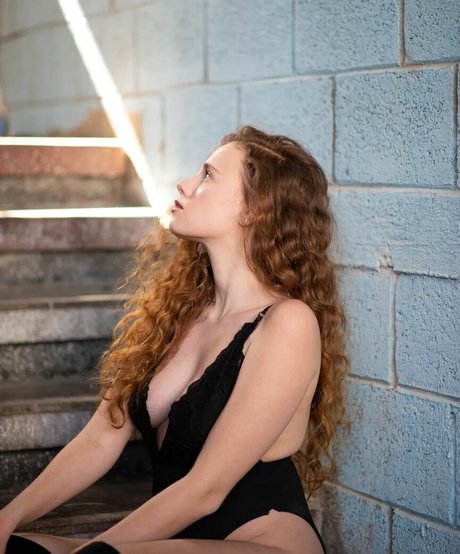 Vered Drogovitsky 美しいポルノスター 画像