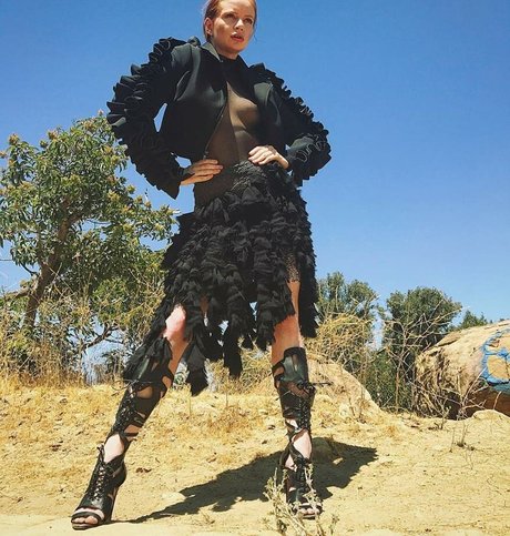 Cherish Waters ヌードモデル 写真