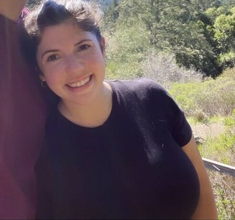 Emily Helen Barry ポルノスター パーフェクト 画像
