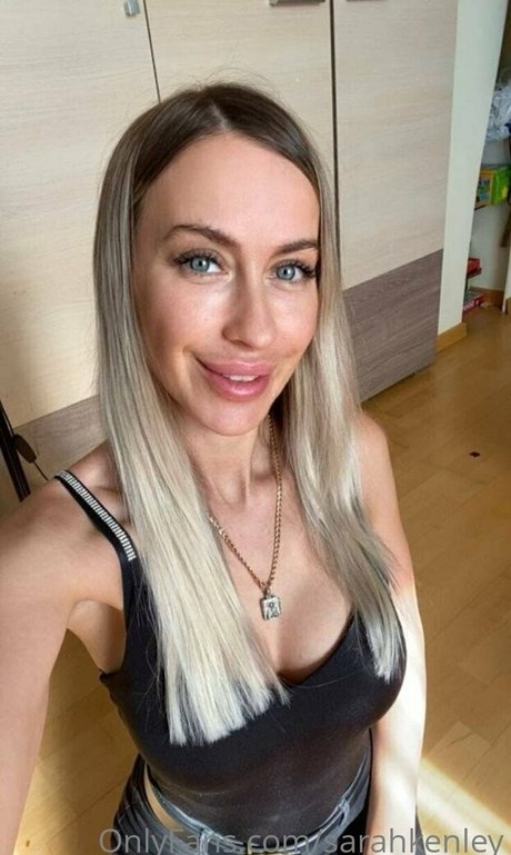 sarahkenley ヌード女優 写真