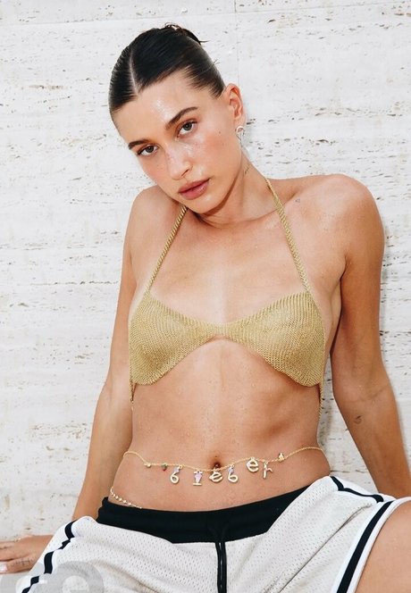 Hailey Baldwin アダルトモデル ギャラリー