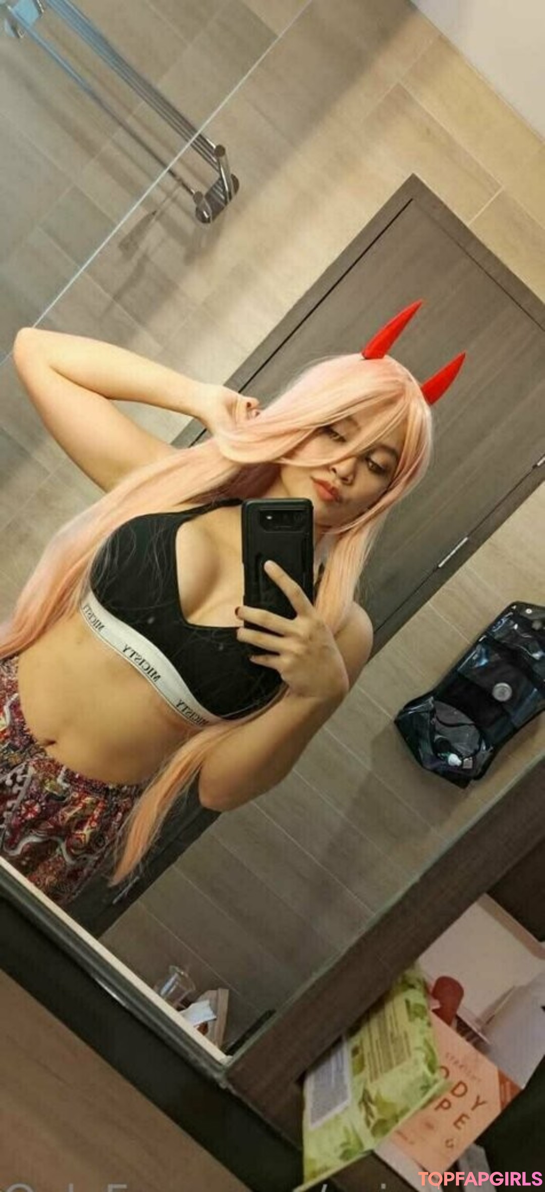 プッシータトゥーOnlyFans 無料 画像