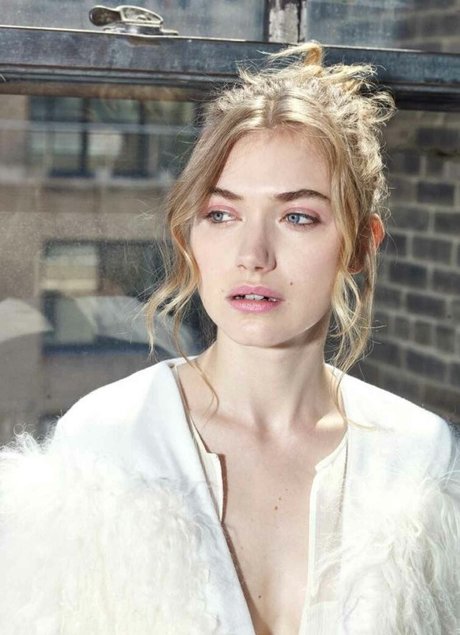 Imogen Poots ポルノスター ギャラリー