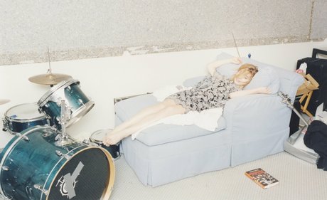 Imogen Poots 素敵なモデル 写真