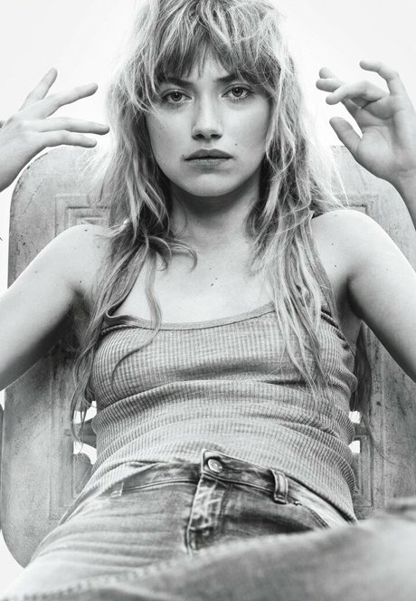 Imogen Poots アダルトモデル アーカイブ