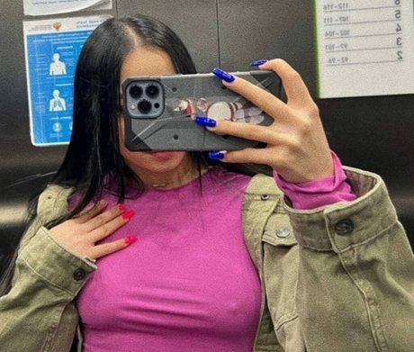 lyna com スターセックス 写真