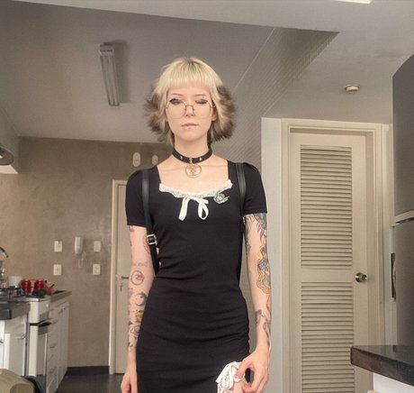 レズビアンの猫OnlyFans 美しいxxx ギャラリー