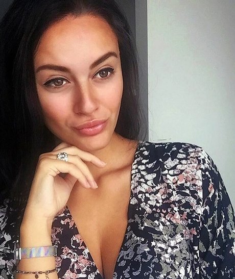 Bianca Jordan ポルノ女優 写真