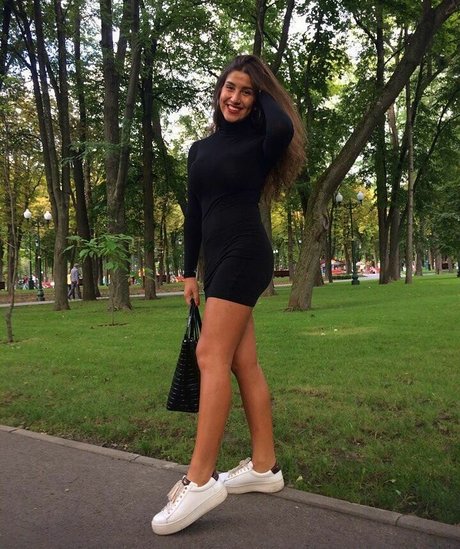 Valeriia Simavonian ポルノスター 写真