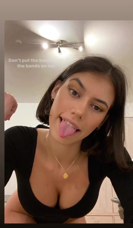 女性ボディビルダー オンリーファンズ ヌード 写真