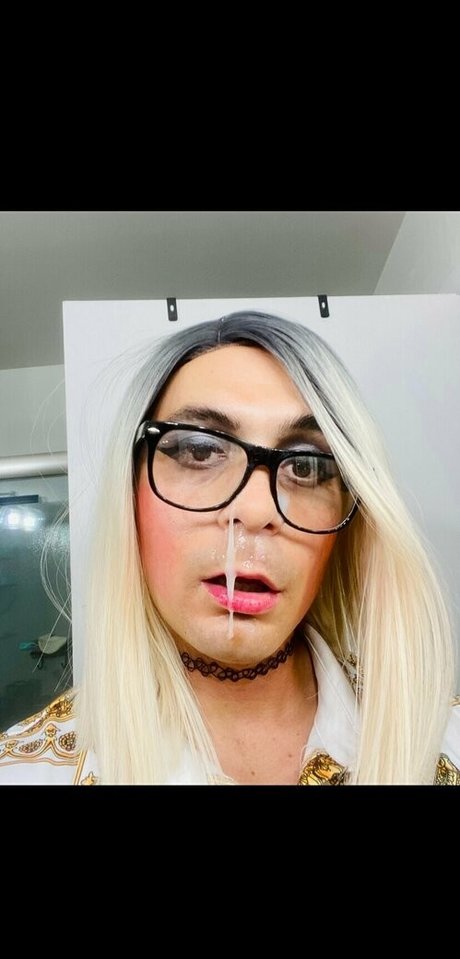 自然な赤毛のオンリーファンズ ホット 写真