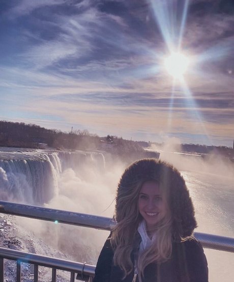 Caitlin Betterly かわいいスター アーカイブ