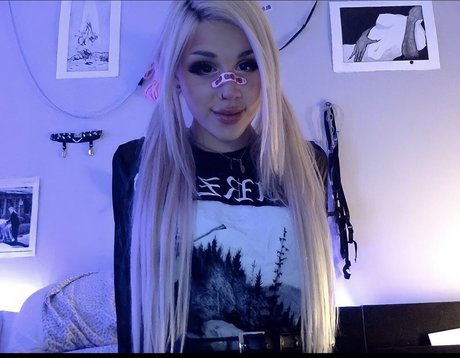 Puppylilith セックス女優 画像
